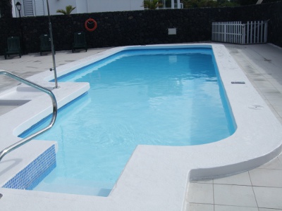 Pool with disabled access